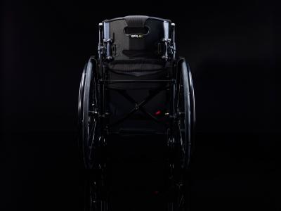 Manuell rullstol Küschall Compact 2.0 hopfällbar swing away lättvikts rullstol