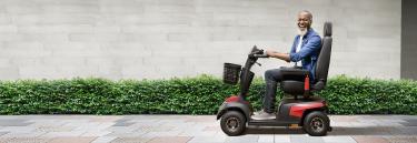Invacare Comet Pro elscooter hög kvalitet scooter testad 15 km/h stabil promenadskoter 