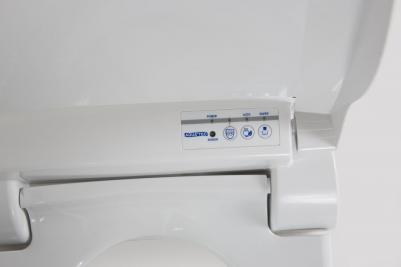 Aquatec Pure Bidet uppvärmd sits självrengörande nattljus handkontroll