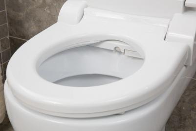 Aquatec Pure Bidet uppvärmd sits självrengörande nattljus handkontroll