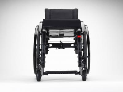 Manuell rullstol Küschall Champion 2.0 hopfällbar aktiv rullstol hjälpmedel lättvikt rullstol